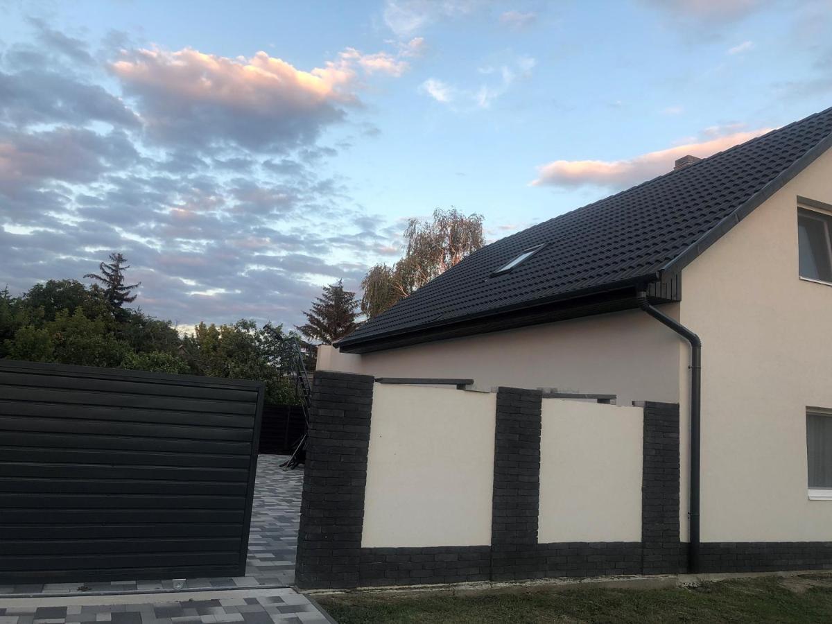 Ferienwohnung Freedom Apartman Mórahalom Exterior foto